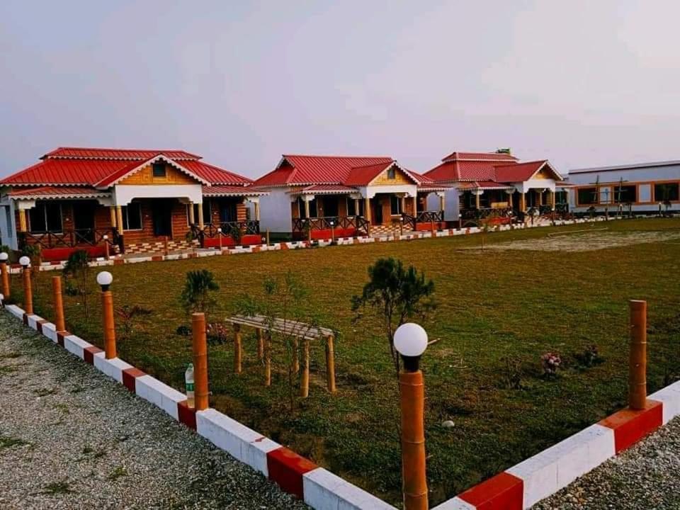 Dooars Reina Resort Lataguri Exterior photo